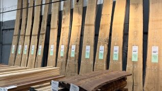 Renovated and Expanded WOODLINE Showroom in Kaunas Renovated and Expanded WOODLINE Showroom in Kaunas